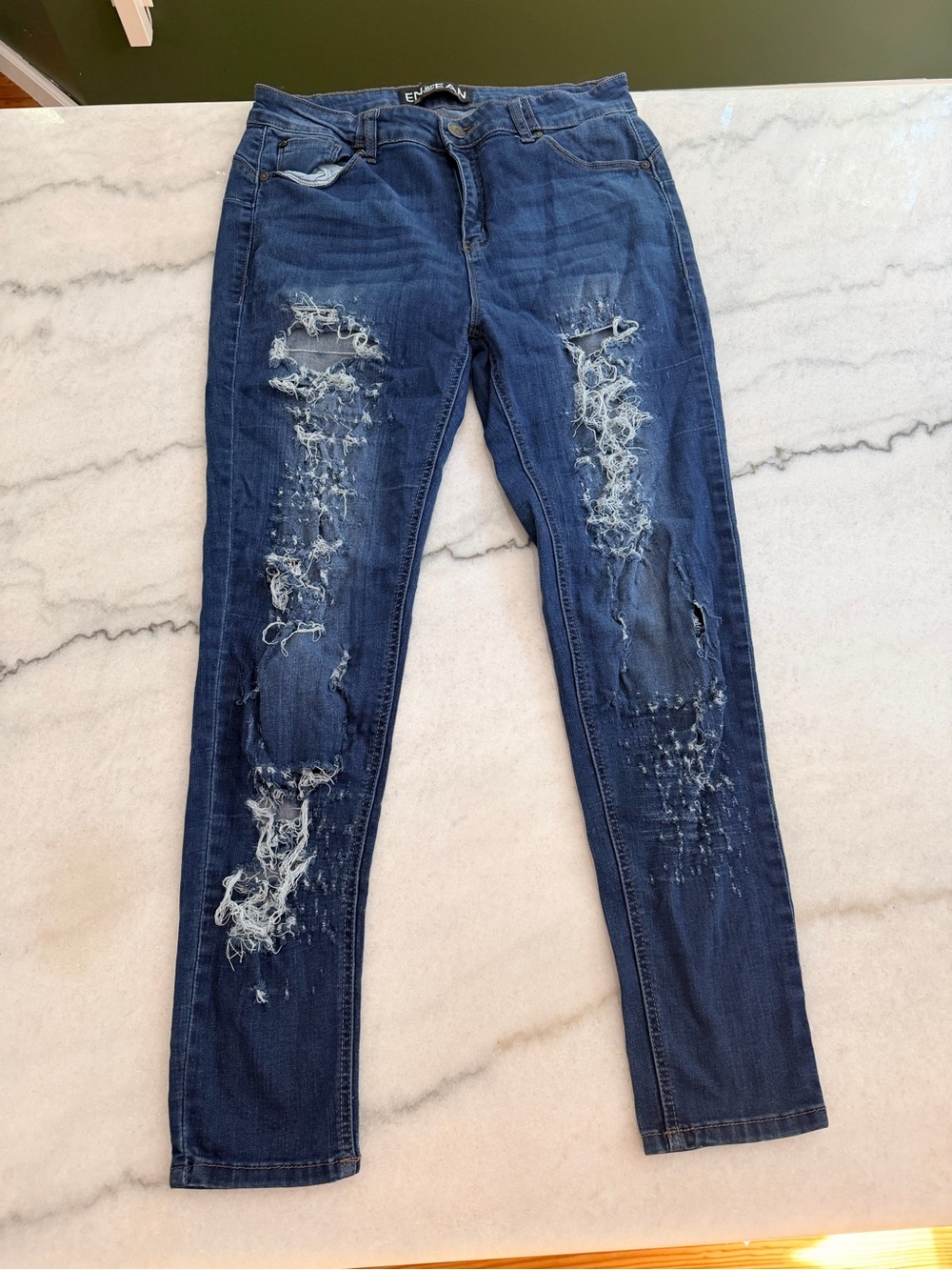 Women's Distressed Skinny Jeans - Dark Blue